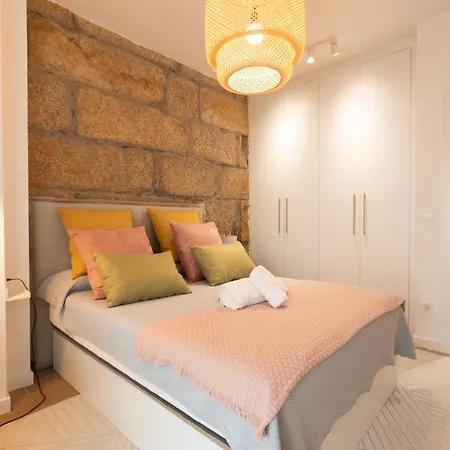 18 - Homey Galicia Apartment *